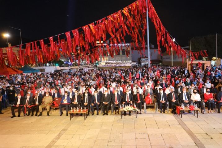 15 Temmuz’da Erzincanlılar Meydanlarda